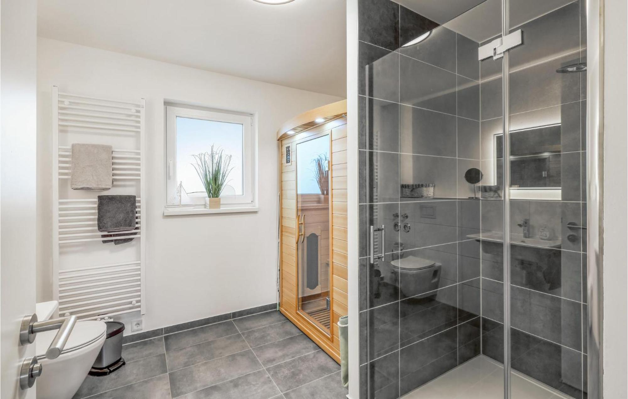Amazing Home In Tossens With Wifi Esterno foto